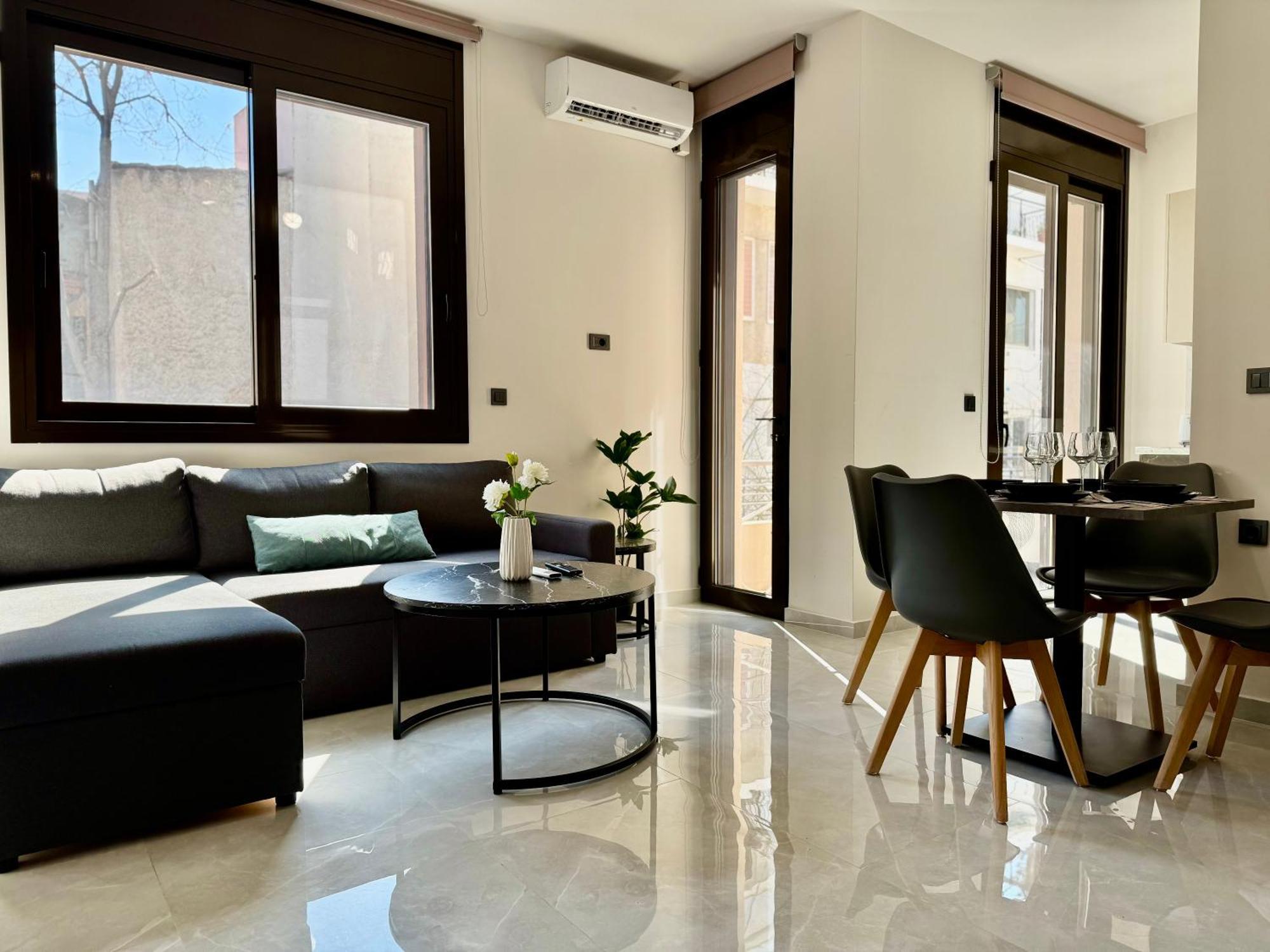 Spacious Apartment Near Monastiraki By Kozy Koala Αθήνα Εξωτερικό φωτογραφία