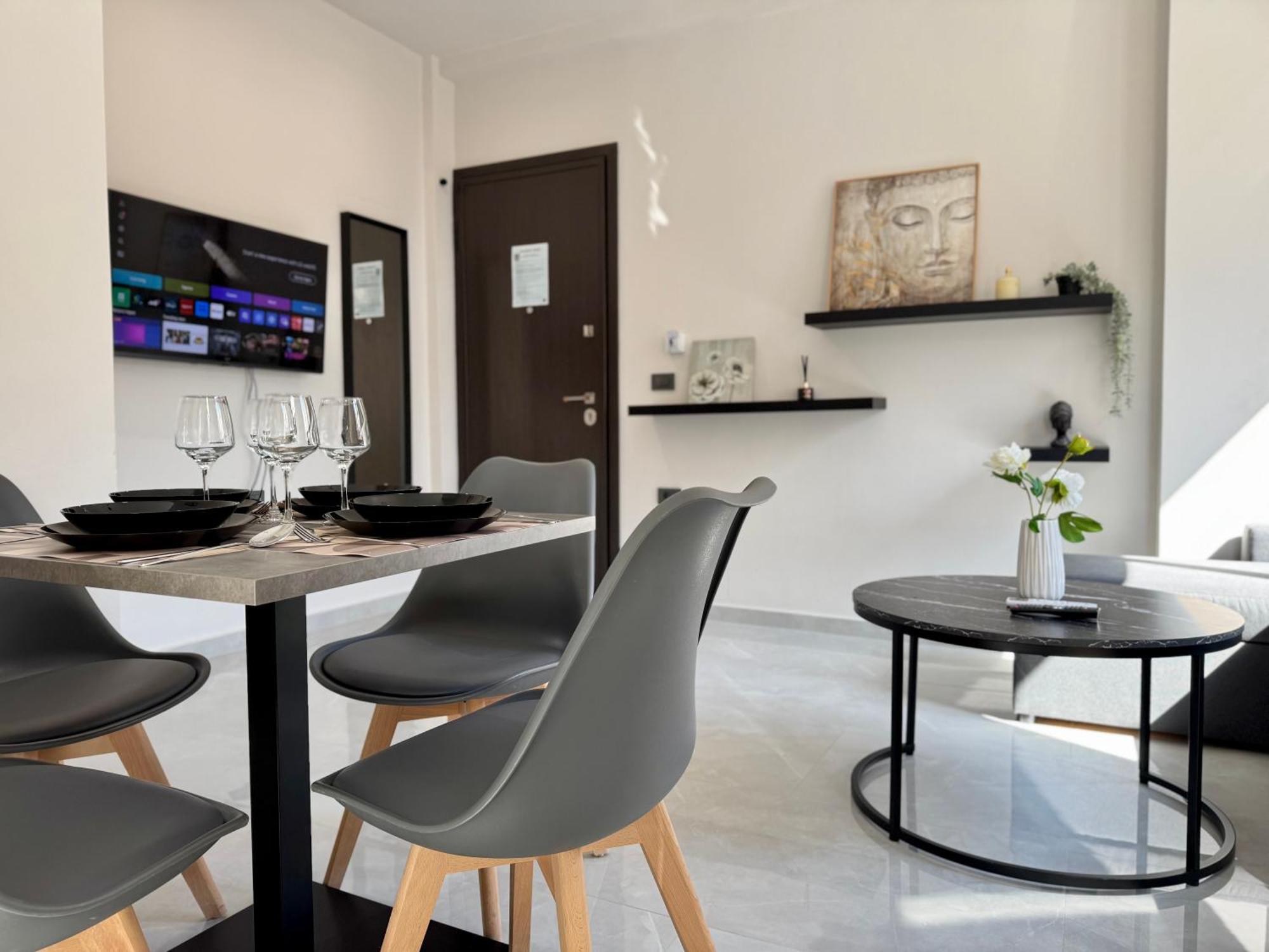 Spacious Apartment Near Monastiraki By Kozy Koala Αθήνα Εξωτερικό φωτογραφία